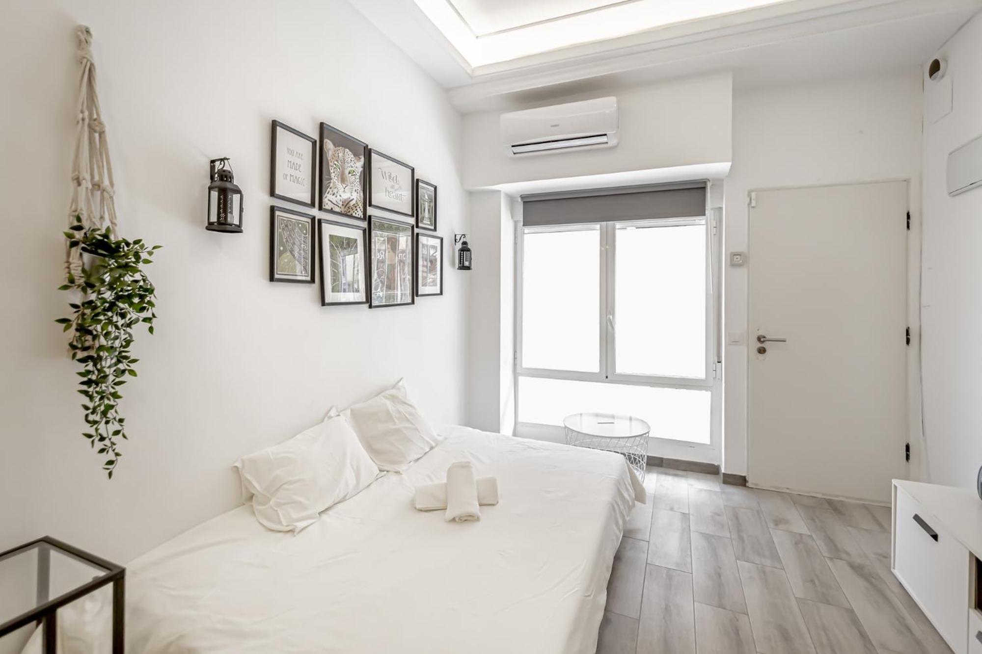 Apartamentos Tetuan Madrid Zimmer foto